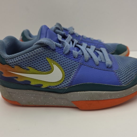 Nike Light Blue Athletic Shoe - Visible Swoosh - Picture 3 of 6